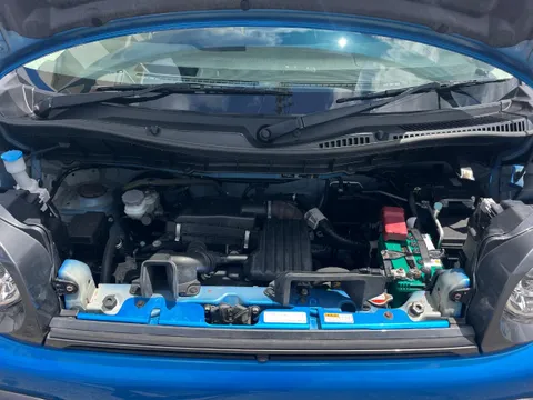 Suzuki Spacia Gear