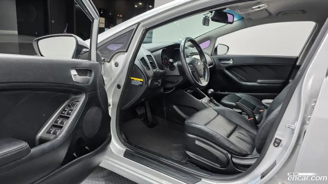Kia Cerato (K3)