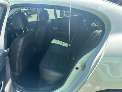 Renault SM3