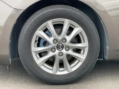 Mazda Axela Sport