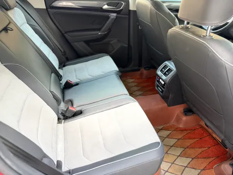 Volkswagen Tayron X