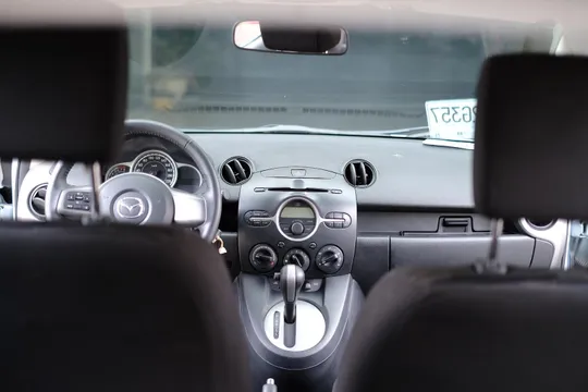 Mazda Mazda 2