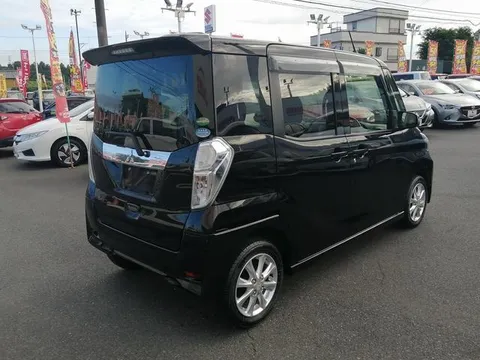 Mitsubishi eK Space Custom