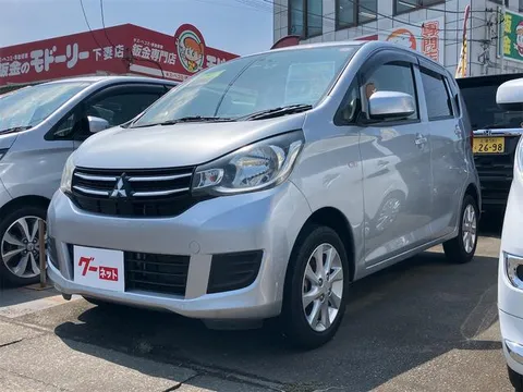 Mitsubishi eK Wagon