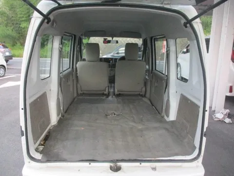 Mitsubishi Minicab Van
