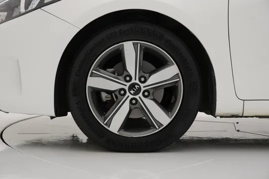 Kia Cerato (K3)
