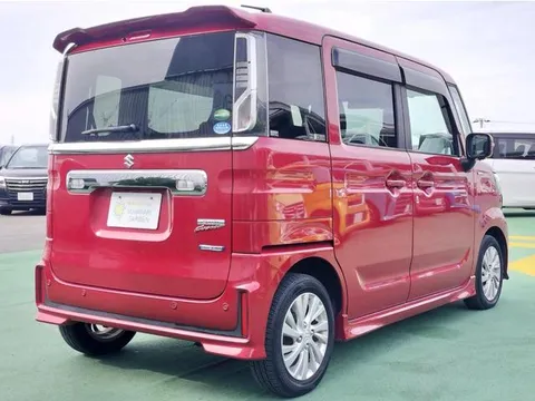 Suzuki Spacia Custom