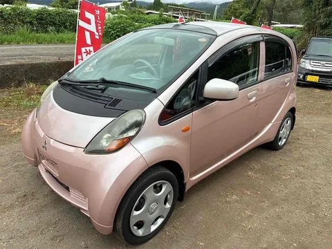 Mitsubishi I