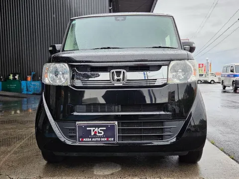 Honda N-BOX Slash