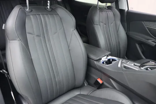 Peugeot 4008