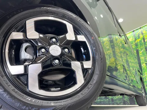 Mitsubishi Delica Mini