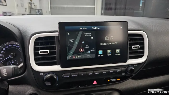 Hyundai Venue