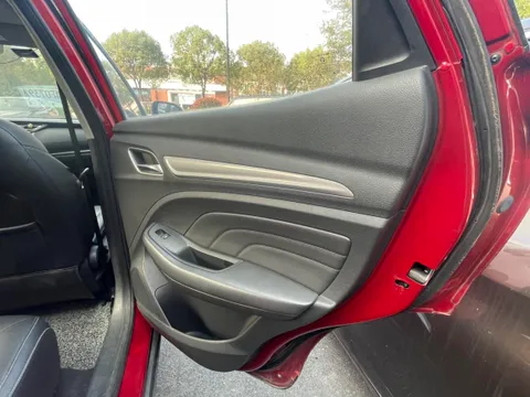 Roewe RX3