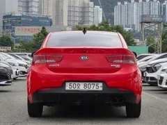 Kia Cerato (Forte)