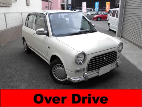Daihatsu Mira Gino