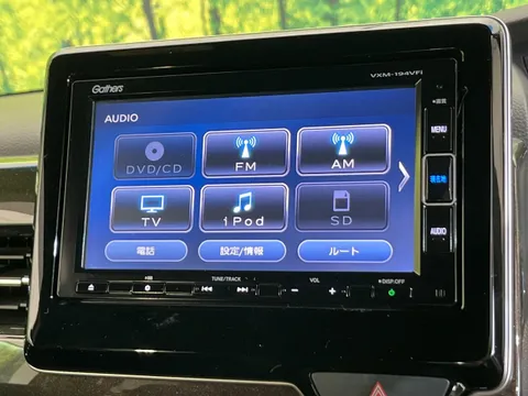 Honda N-BOX Custom