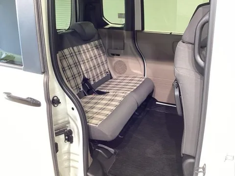Honda N-BOX Joy