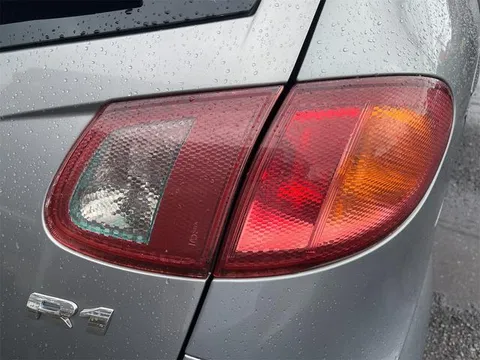 Subaru R1