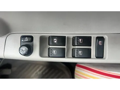 Toyota Pixis Space