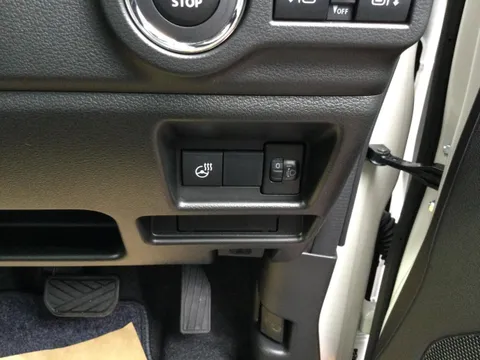 Suzuki Spacia Gear