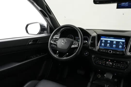 SsangYong Rexton Sports Khan