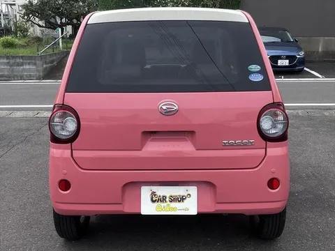 Daihatsu Mira Tocot