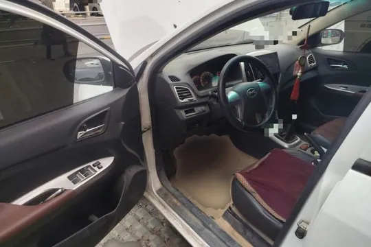 BYD F3