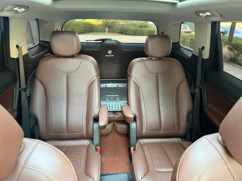 Buick GL6