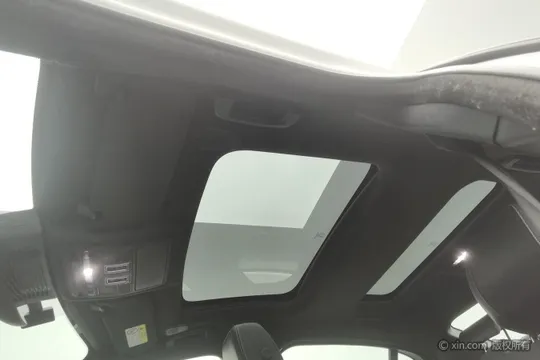 Jaguar XEL