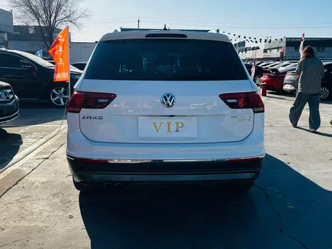 Volkswagen Tiguan L