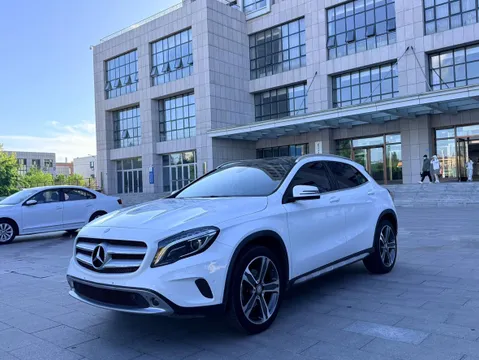 Mercedes-Benz Mercedes-Benz GLA