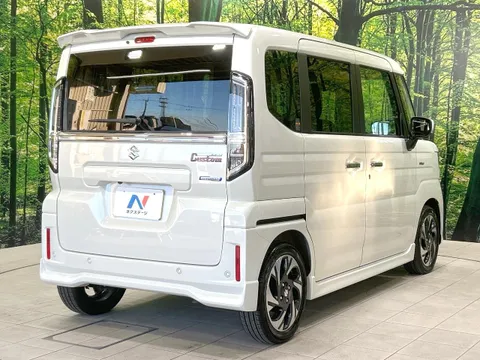 Suzuki Spacia Custom