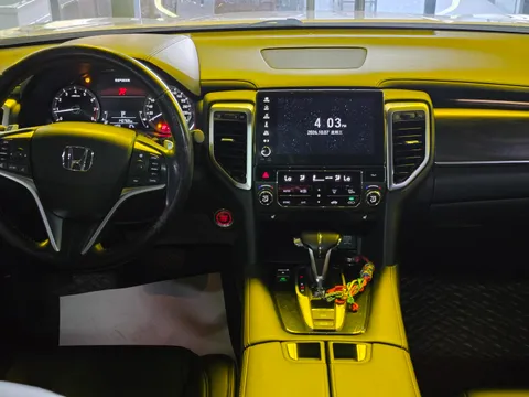 Honda UR-V