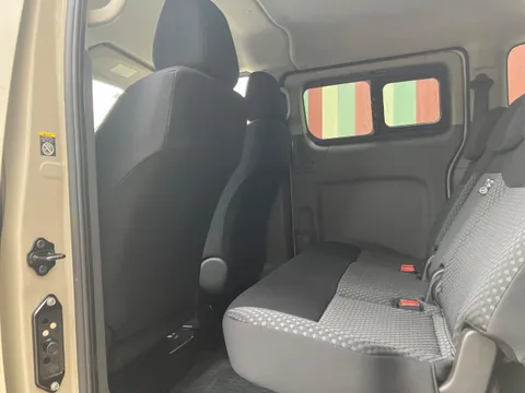 Nissan Vanette
