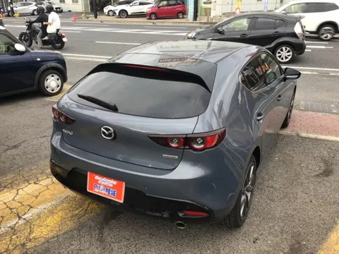 Mazda MAZDA3 Fastback