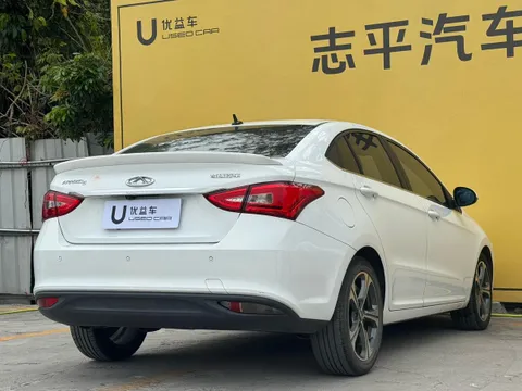 Chery Arrizo 5