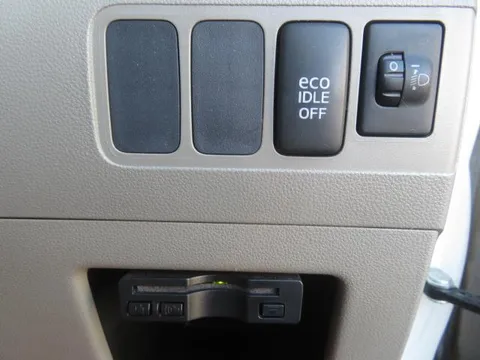 Toyota Pixis Space