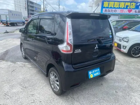 Mitsubishi eK Custom