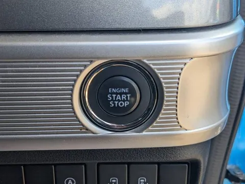 Suzuki Spacia Gear