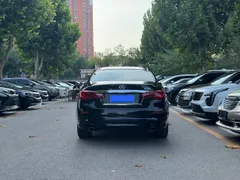 Infiniti Q70