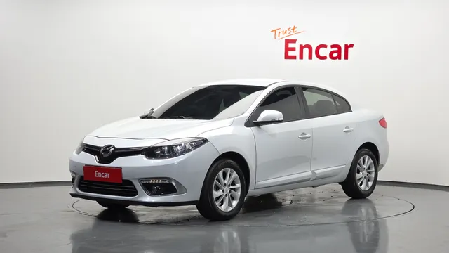 Renault SM3