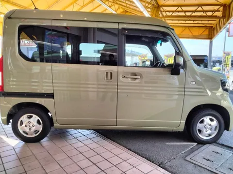 Honda N-VAN Plus Style