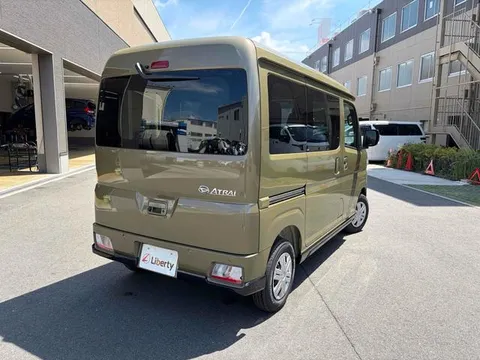 Daihatsu Atrai