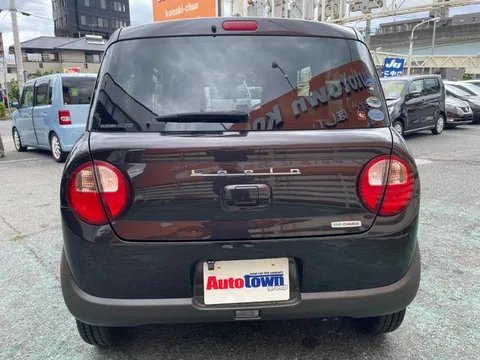 Suzuki Alto Lapin