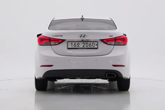 Hyundai Elantra (Avante)