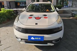 Lynk & Co 01