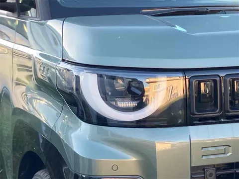Mitsubishi Delica Mini