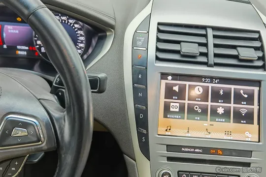 Lincoln MKZ