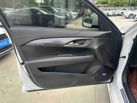 Cadillac ATS-L
