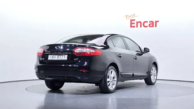 Renault SM3